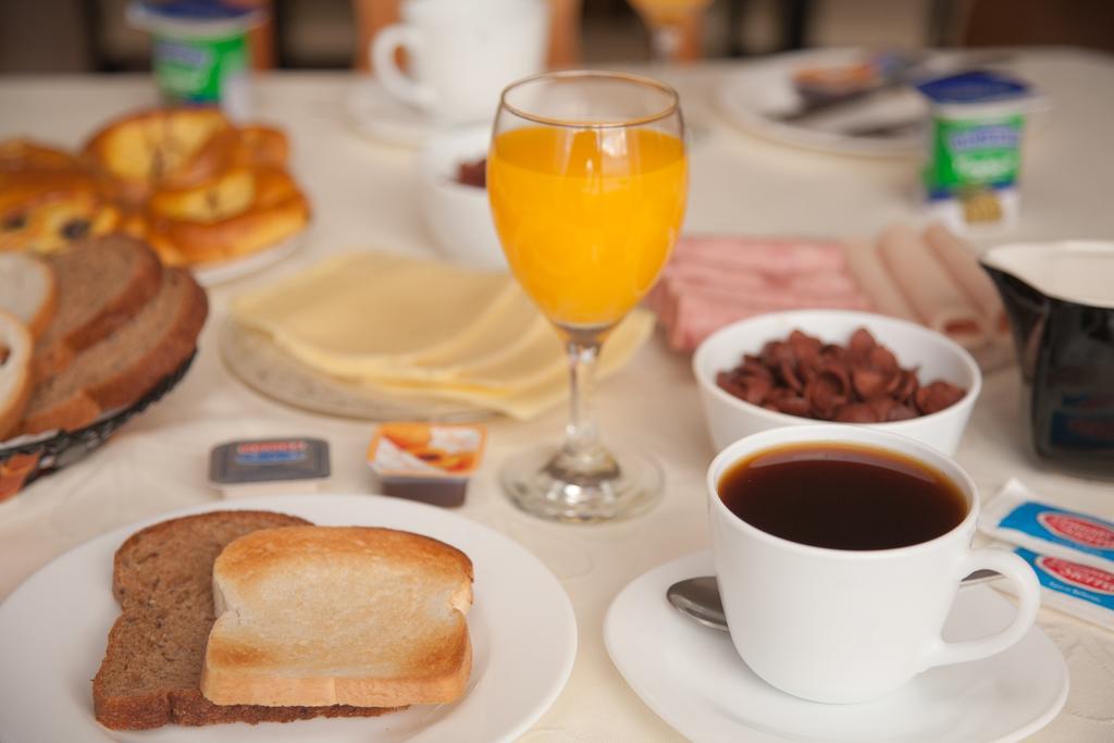 Hostal Alamo Patagonico 푸에르토나탈레스 외부 사진